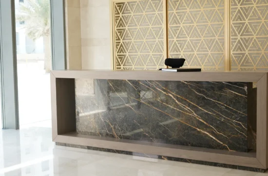 AL-Zeina_Reception-Counter_05